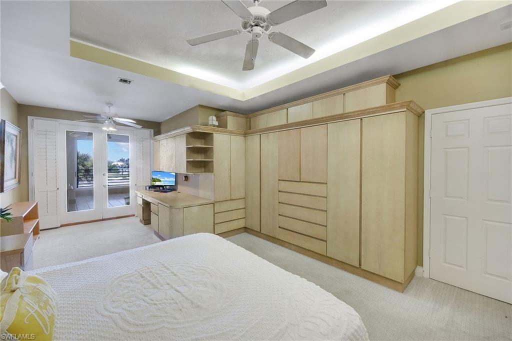 828 Hideaway CIR E 423-25