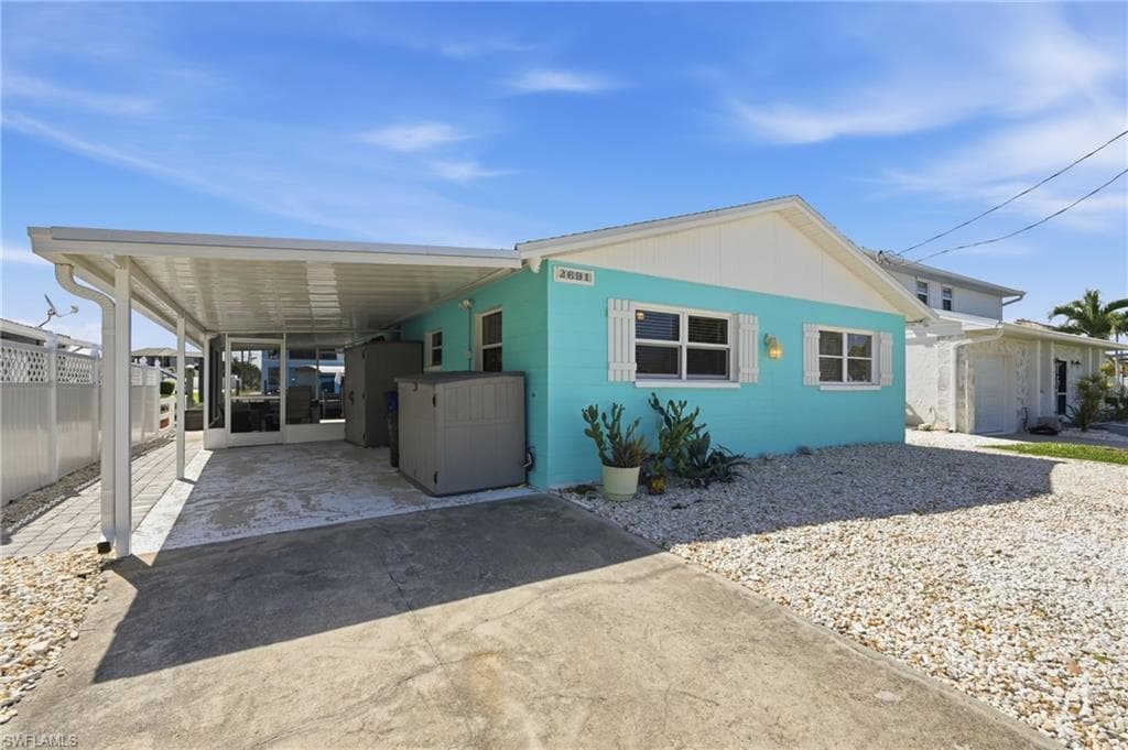 2691 Geary ST-23
