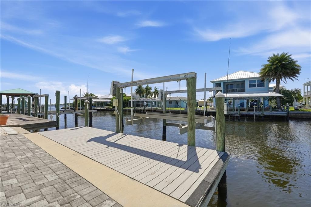 2691 Geary ST-36