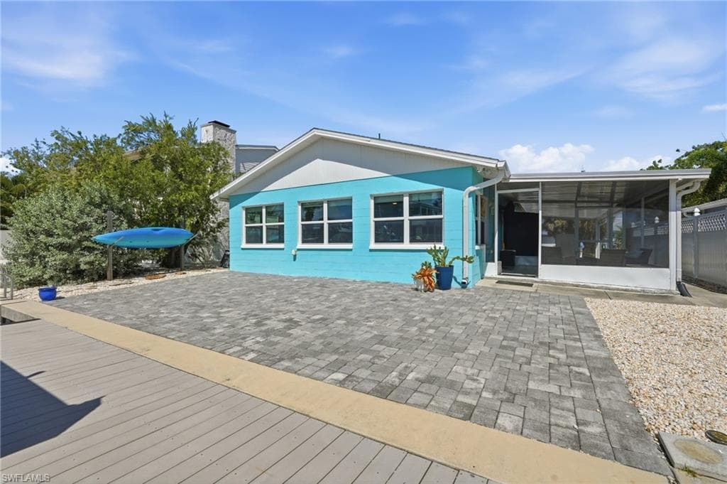 2691 Geary ST-34