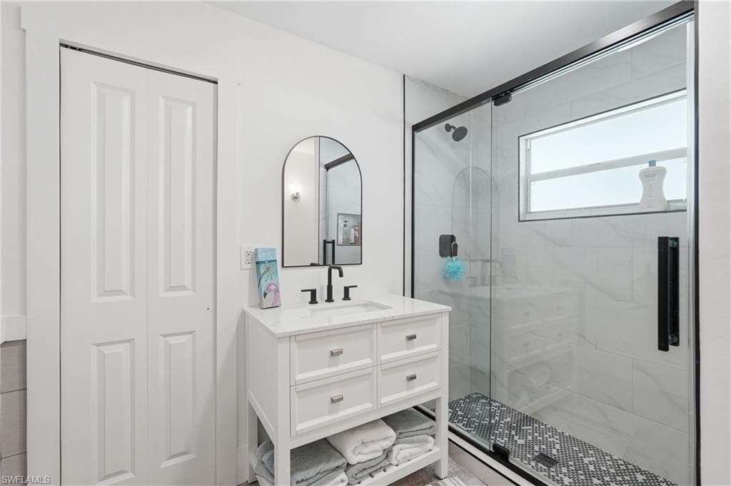 2691 Geary ST-14