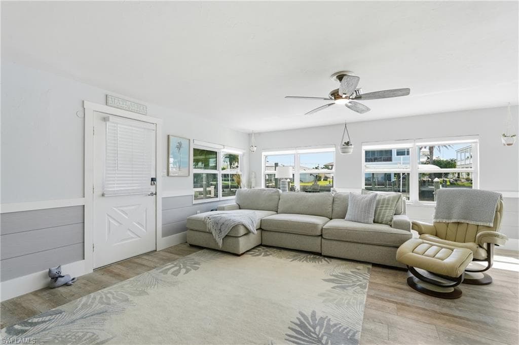 2691 Geary ST-29