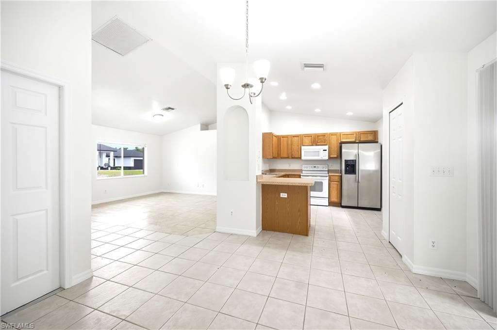 1800 Venice AVE N-6