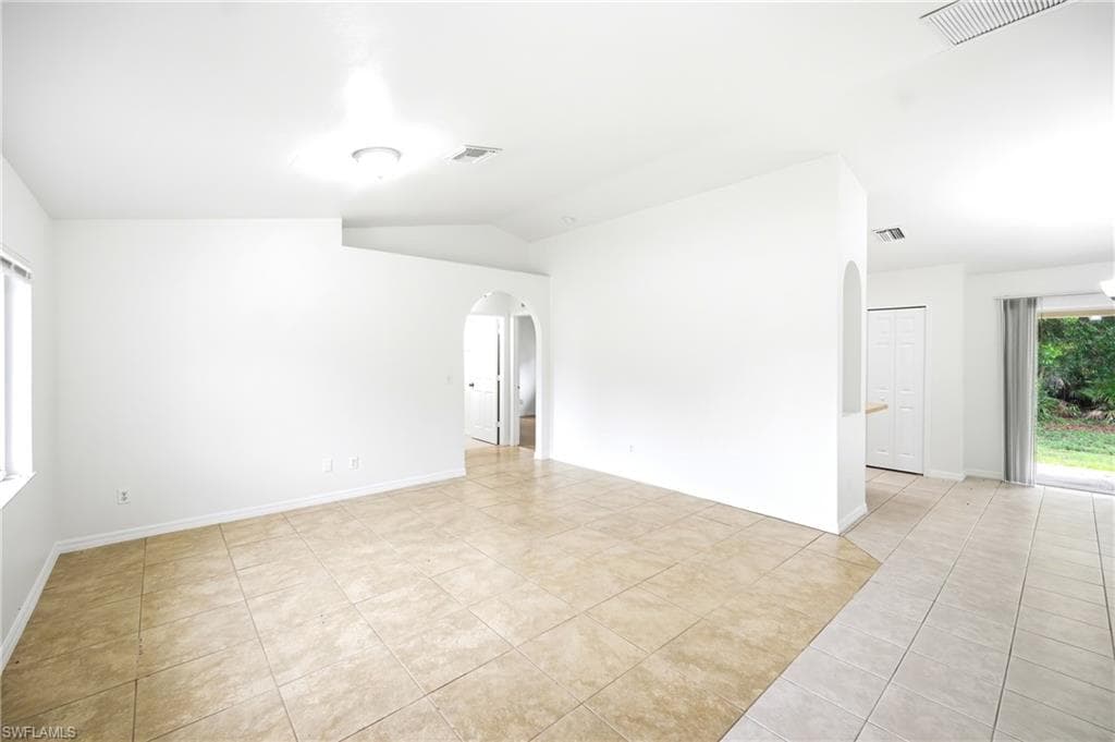 1800 Venice AVE N-3