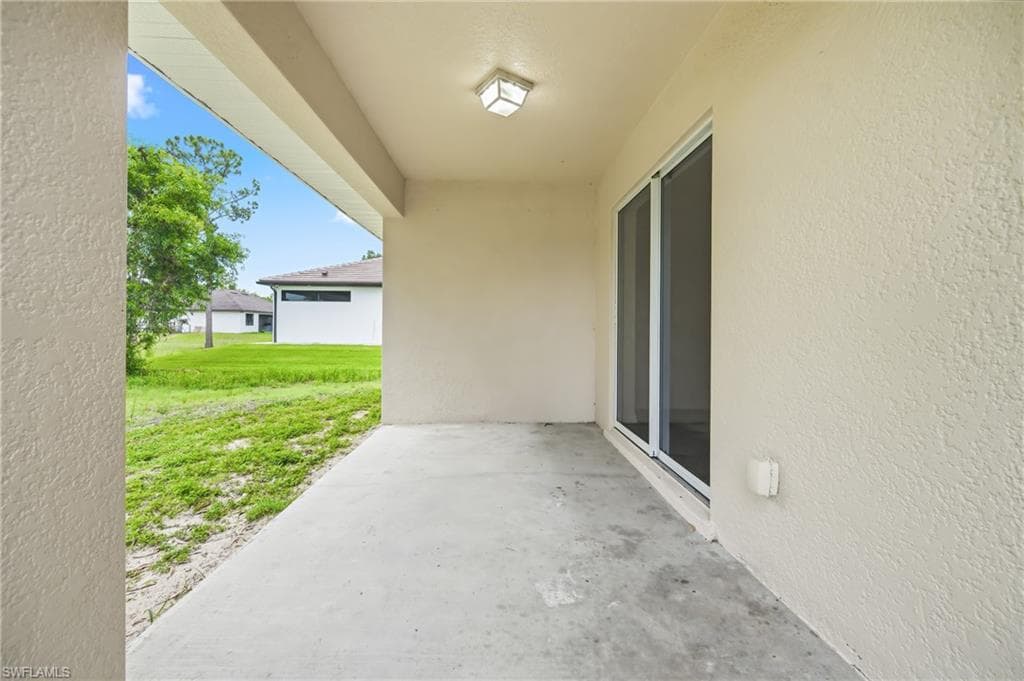 1800 Venice AVE N-21