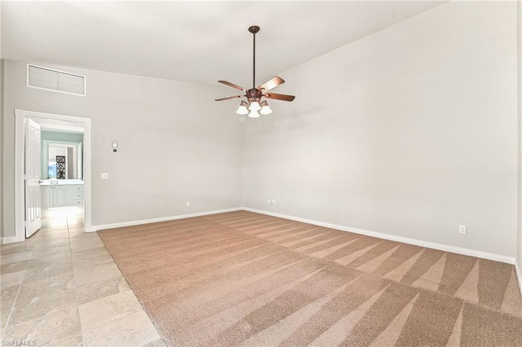 8141 Xenia LN-9