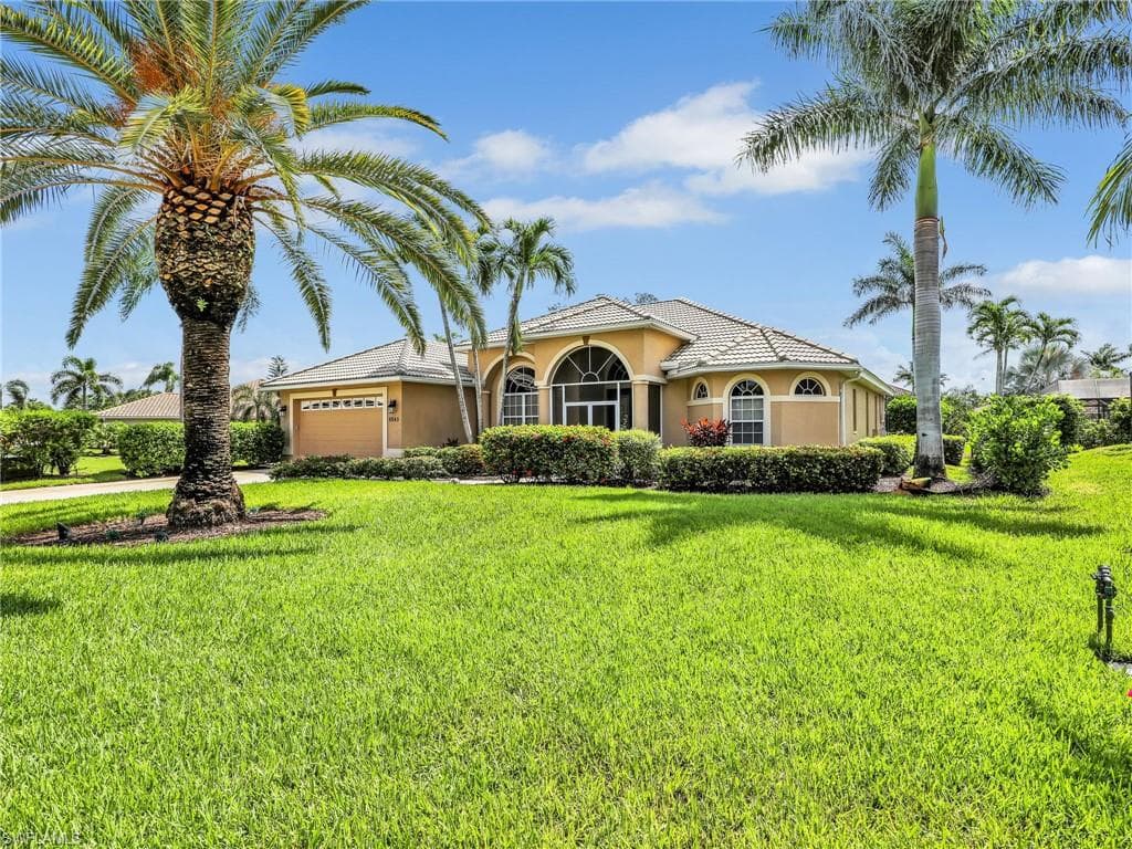 8845 Lely Island CIR-4