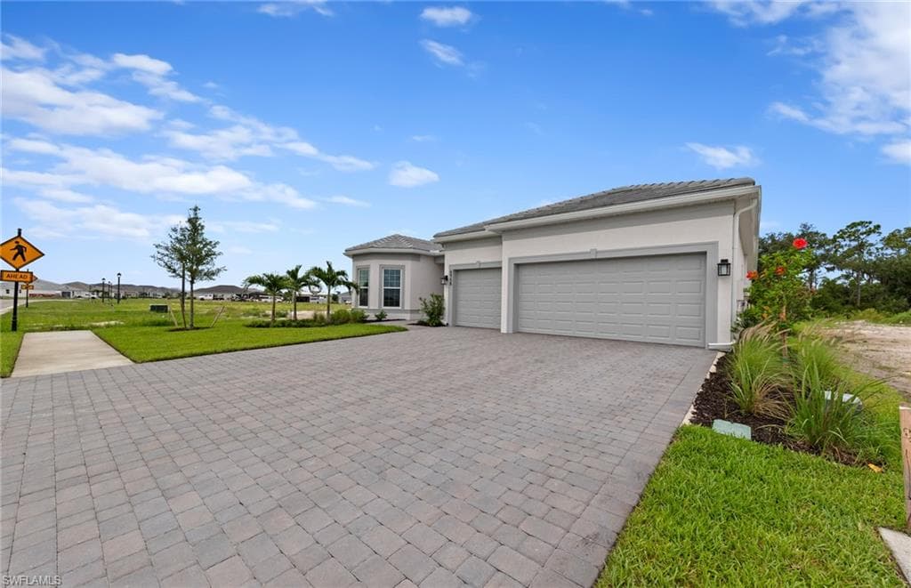 6958 Del Webb Oak Creek BLVD-3