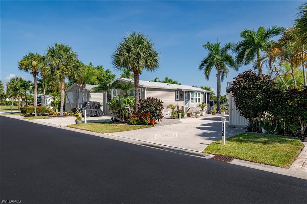1146 Silver Lakes BLVD-2