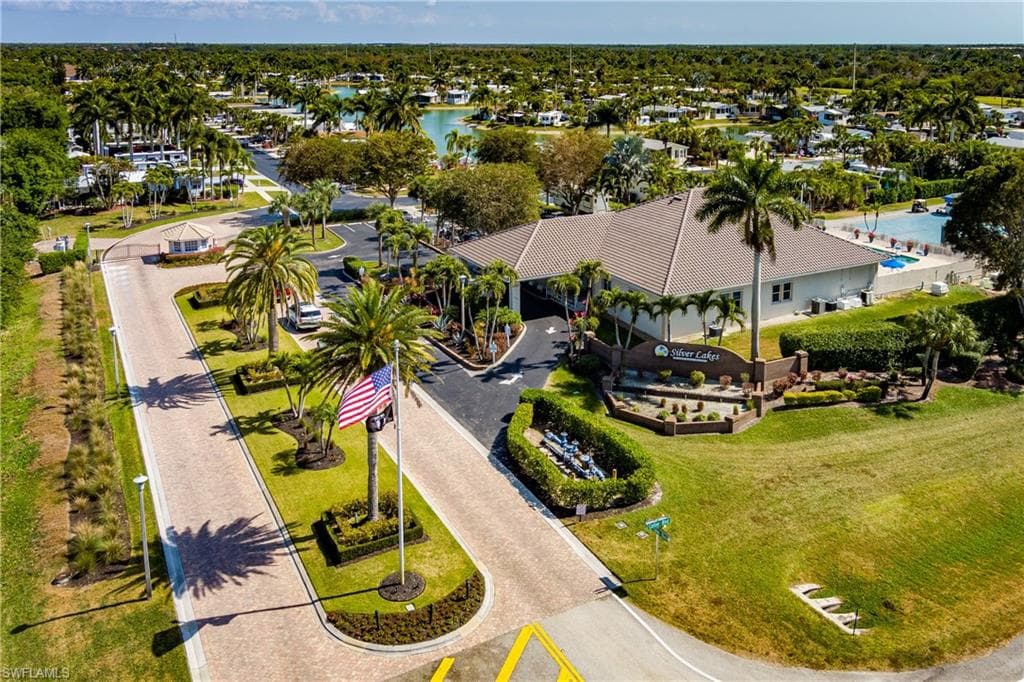 1146 Silver Lakes BLVD-43