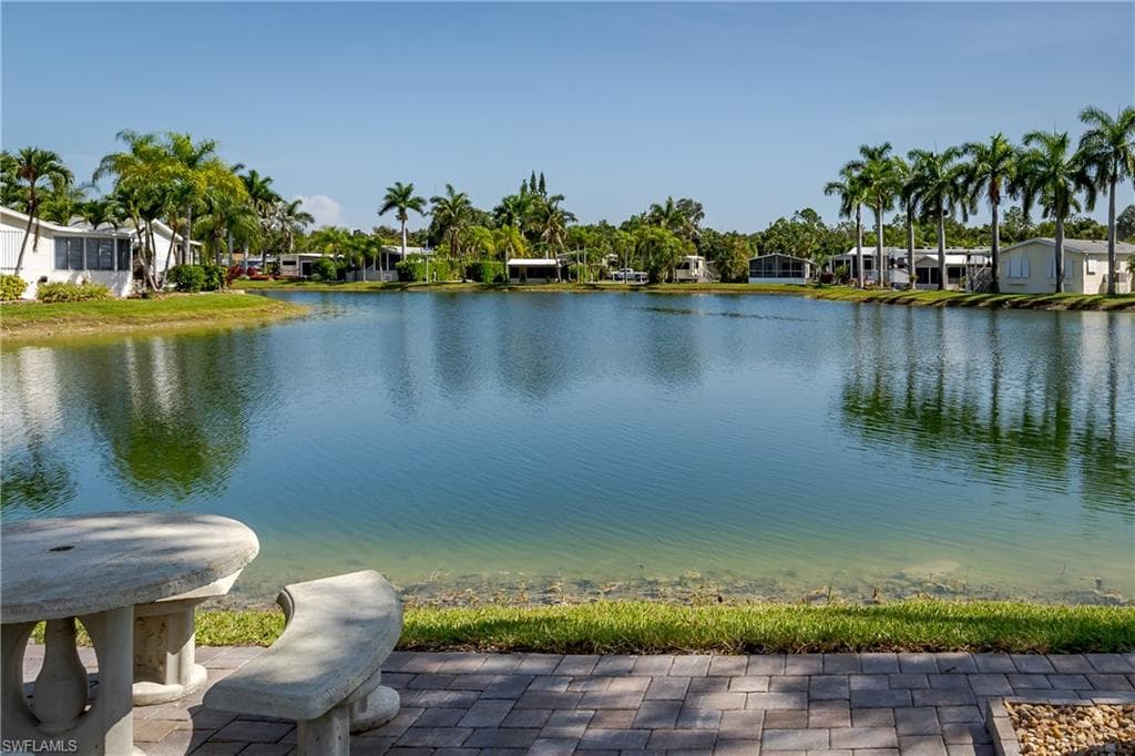 1146 Silver Lakes BLVD-16