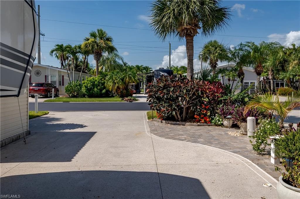 1146 Silver Lakes BLVD-26
