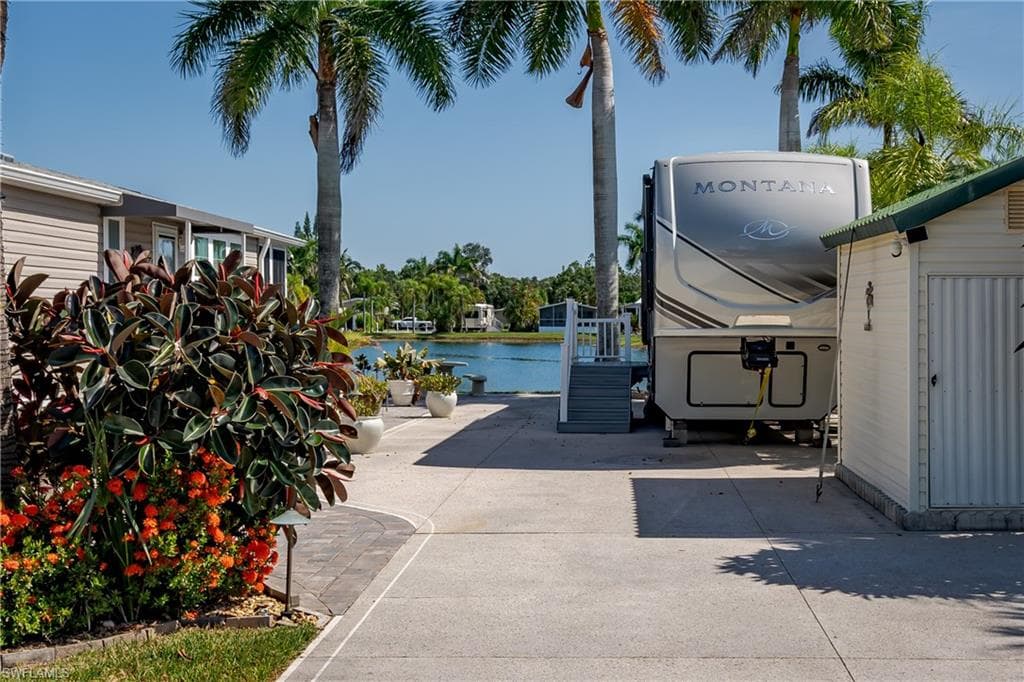 1146 Silver Lakes BLVD-7