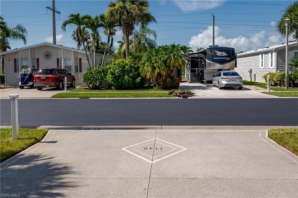1146 Silver Lakes BLVD-32