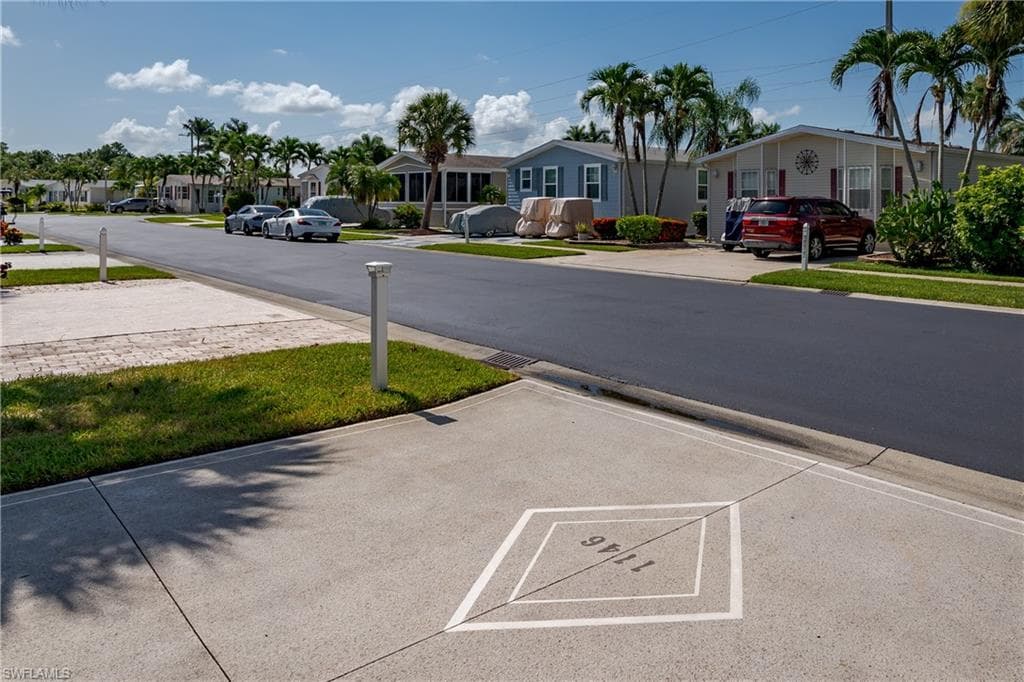 1146 Silver Lakes BLVD-34