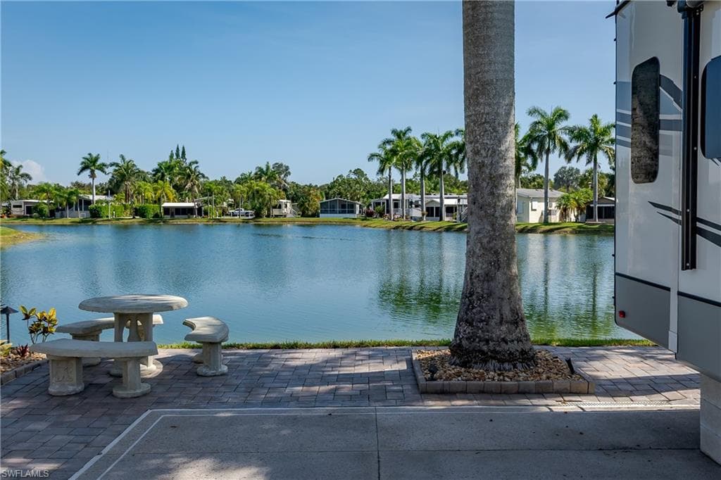1146 Silver Lakes BLVD-14