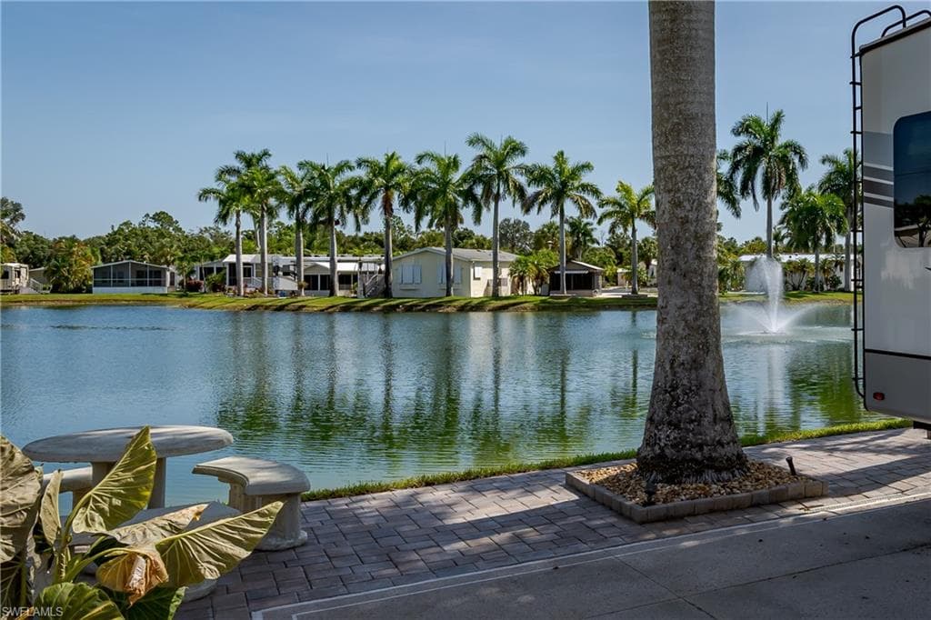 1146 Silver Lakes BLVD-15