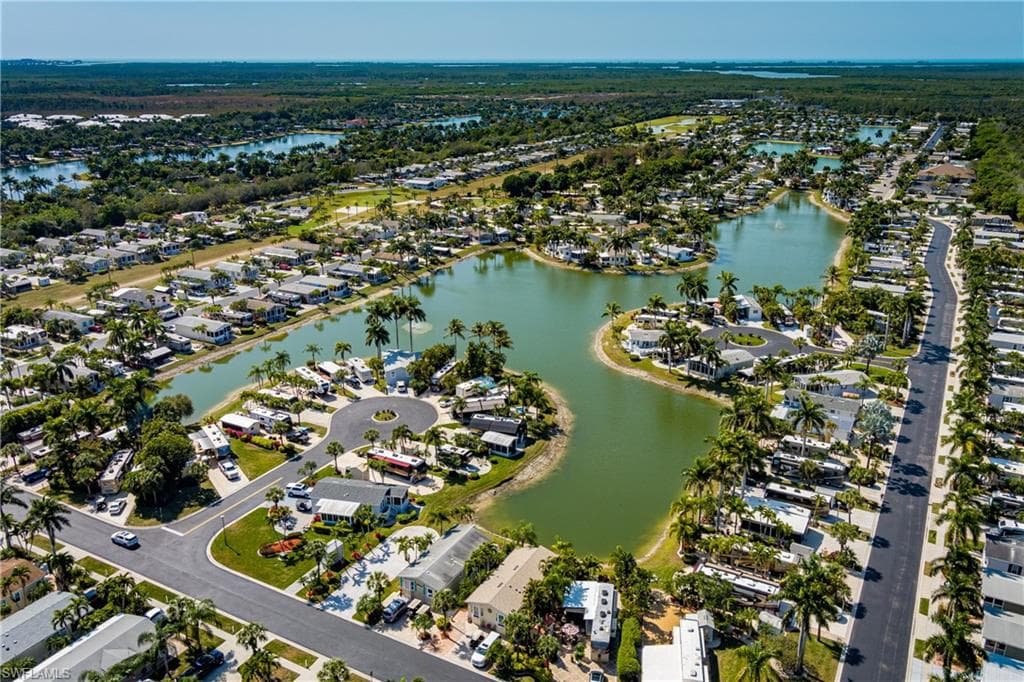 1146 Silver Lakes BLVD-39