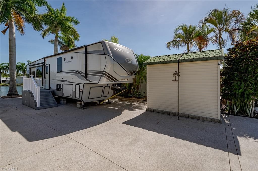 1146 Silver Lakes BLVD-8