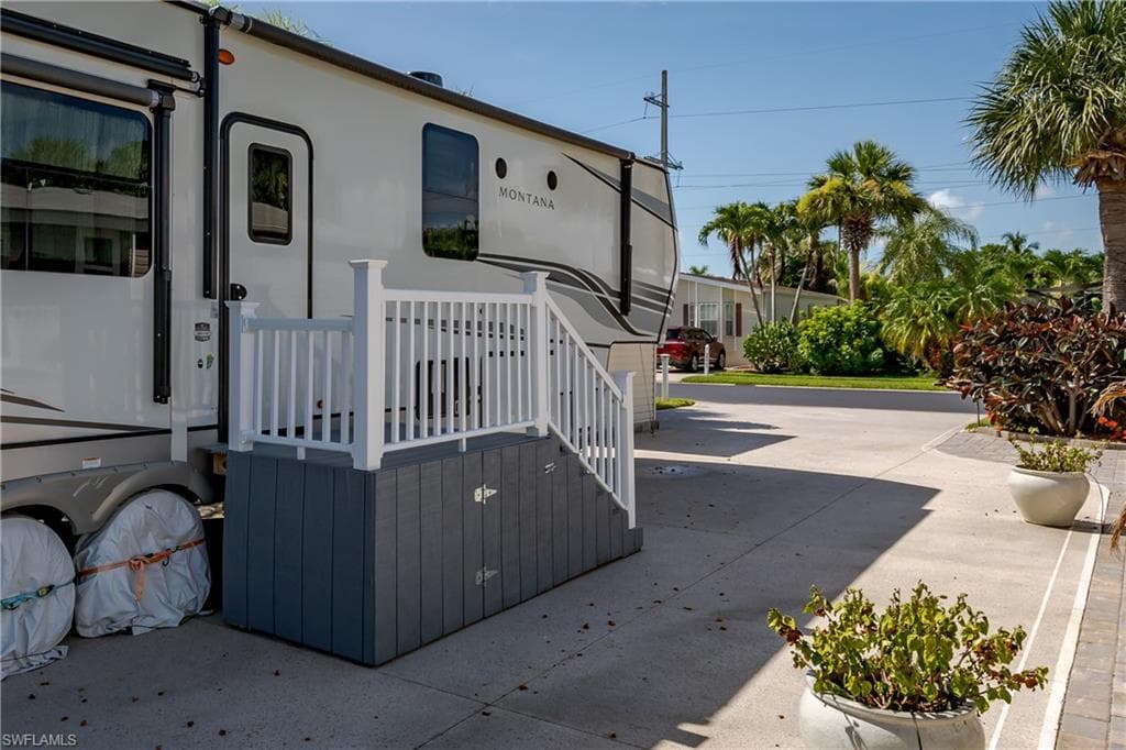 1146 Silver Lakes BLVD-25