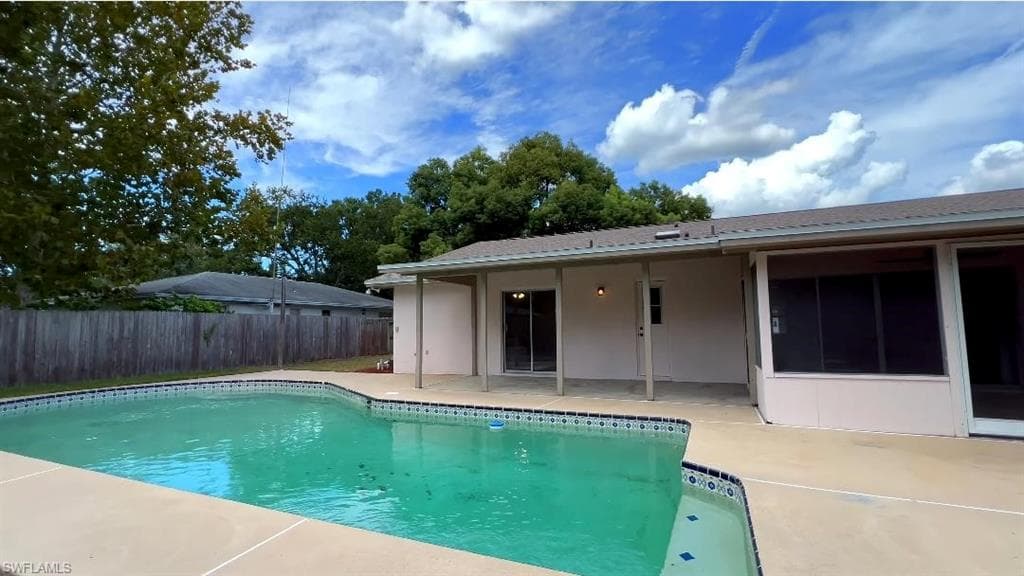 8108 Blue Star CIR-16
