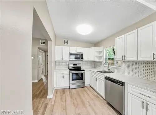 903 Citrus ST-4