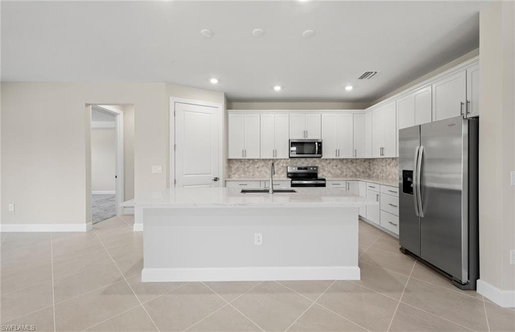 16621 Ash Grove LN-19