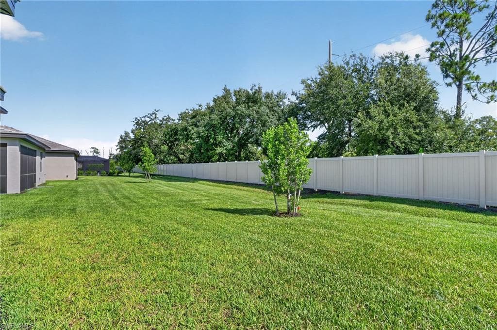 10646 Timber Creek DR-33