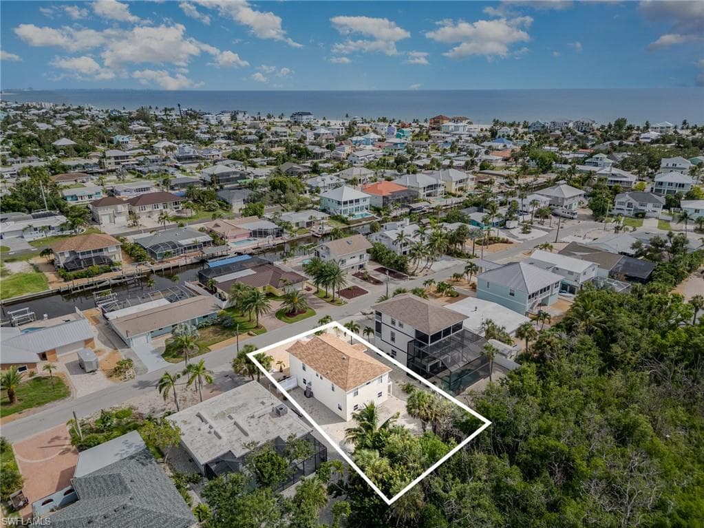 401 Donora BLVD-24
