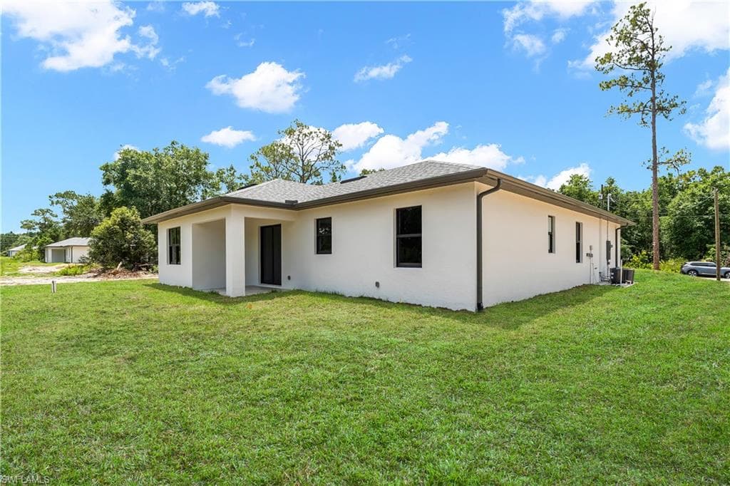 8418 Sun N Lake BLVD-23