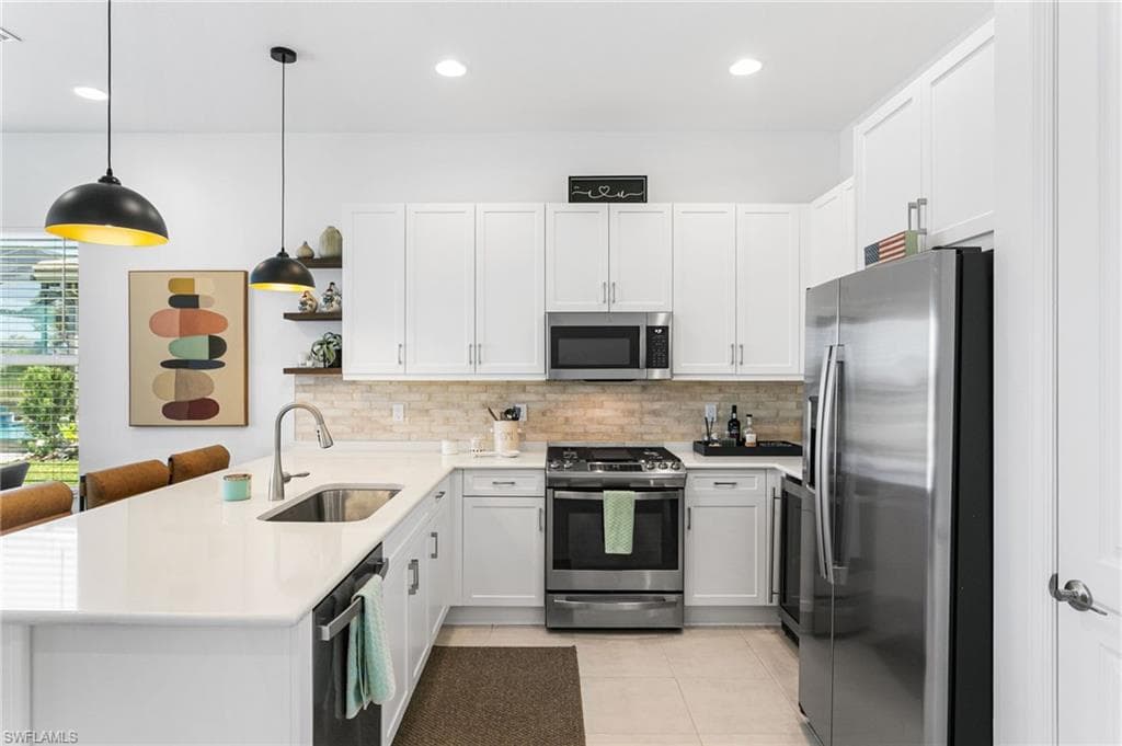 12363 Purple Ficus WAY-7