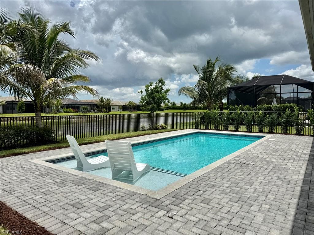 12363 Purple Ficus WAY-40