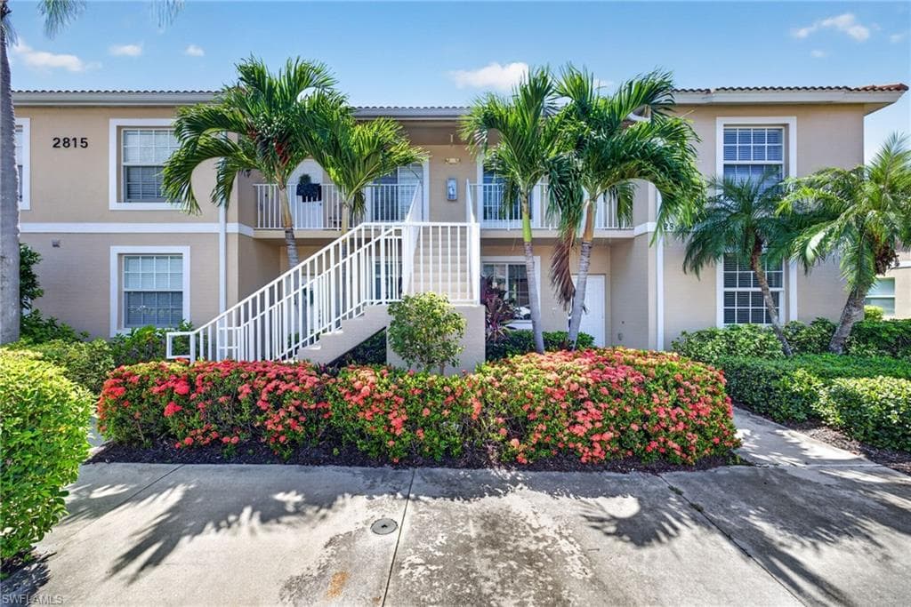 2815 Cypress Trace CIR 204-27