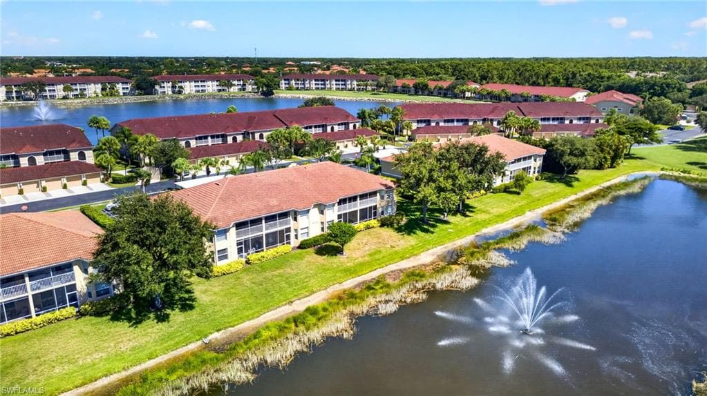 2815 Cypress Trace CIR 204-36
