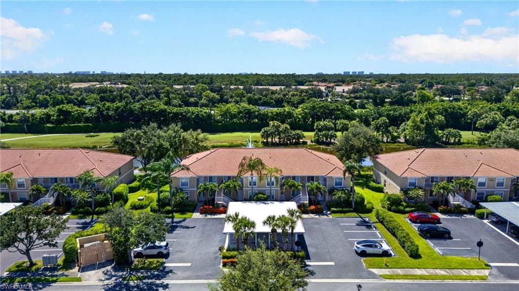 2815 Cypress Trace CIR 204-30