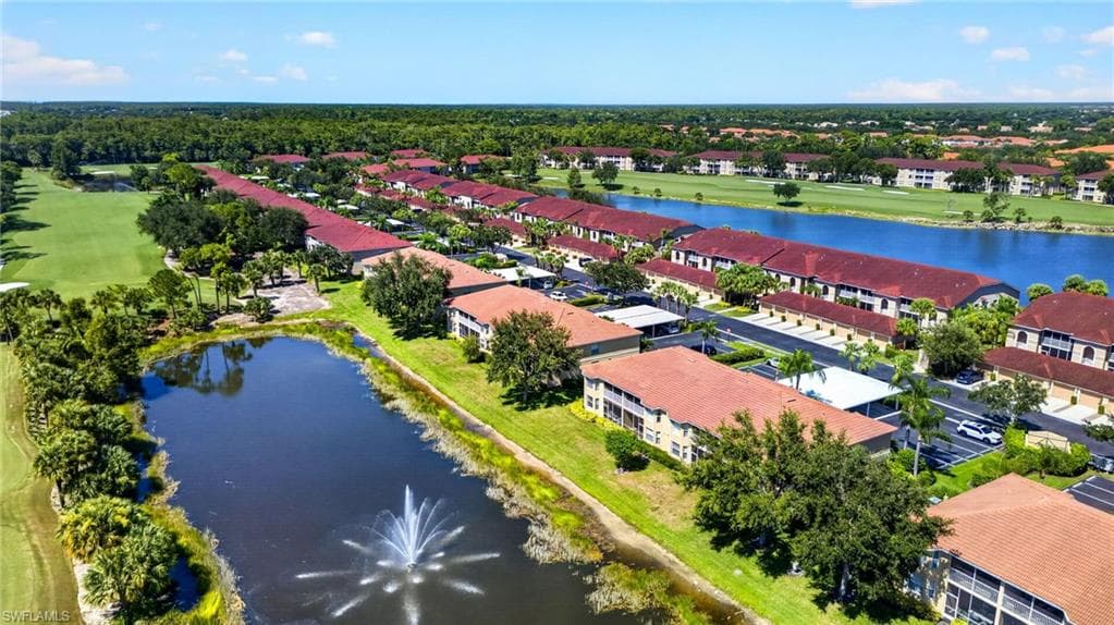2815 Cypress Trace CIR 204-35