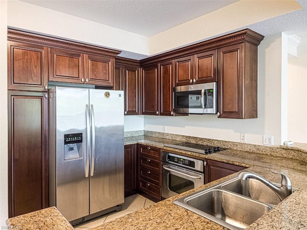 1312 RENAISSANCE WAY 312-7