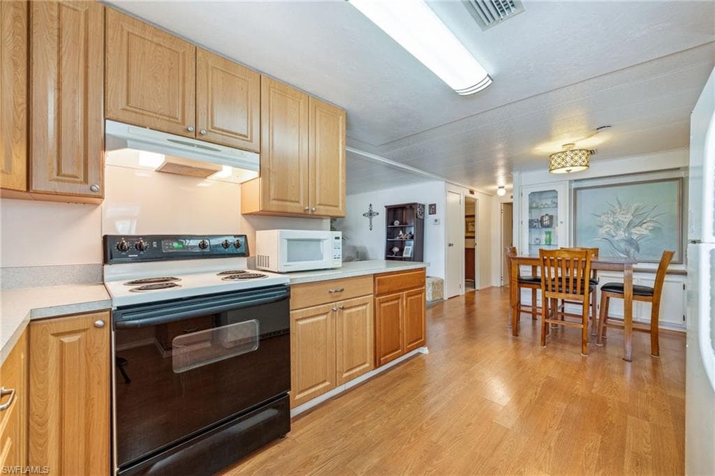 487 Jacklin LN-14
