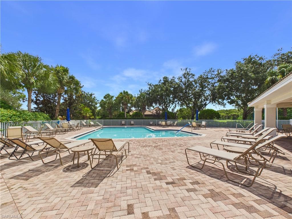 5683 Mayflower WAY 901-36