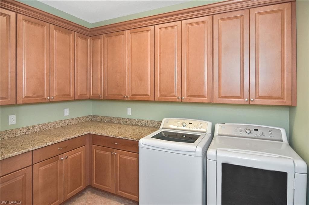 2669 Lambay CT-30