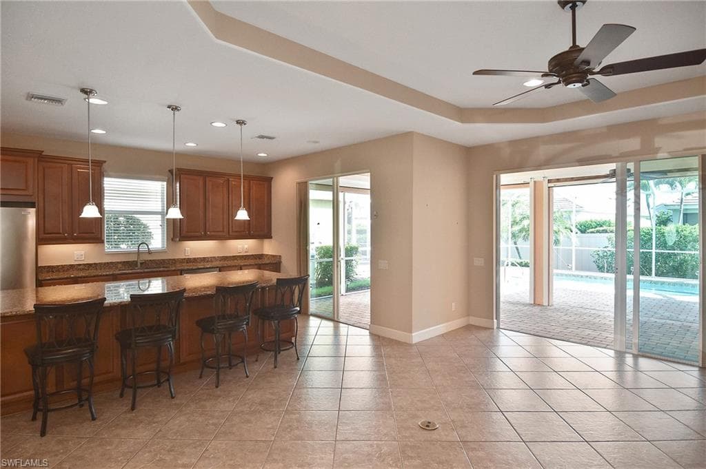 2669 Lambay CT-10