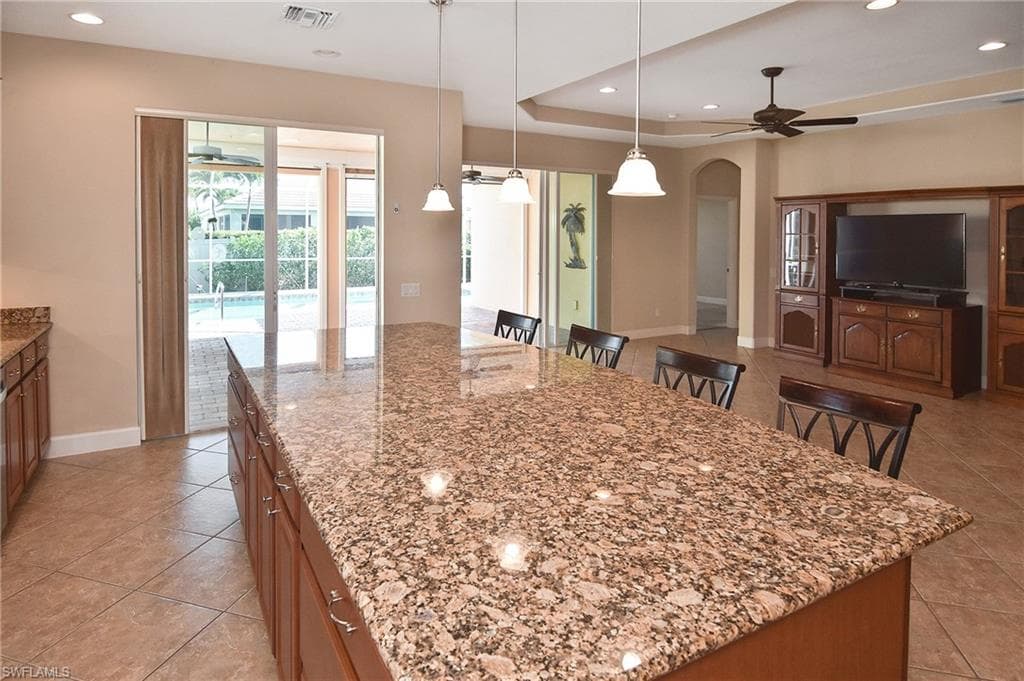 2669 Lambay CT-15