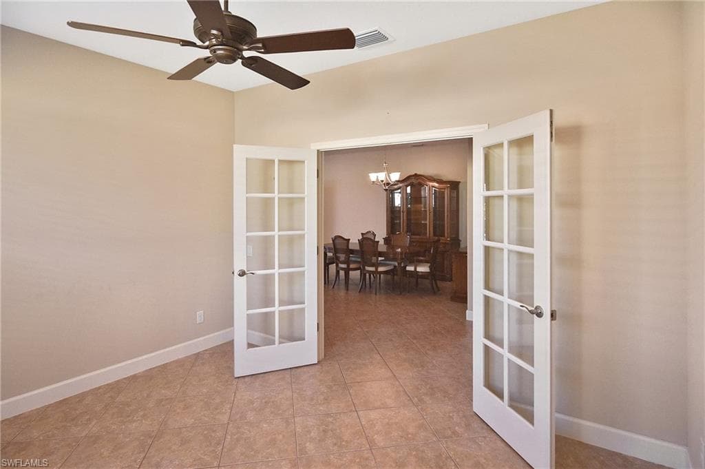 2669 Lambay CT-4
