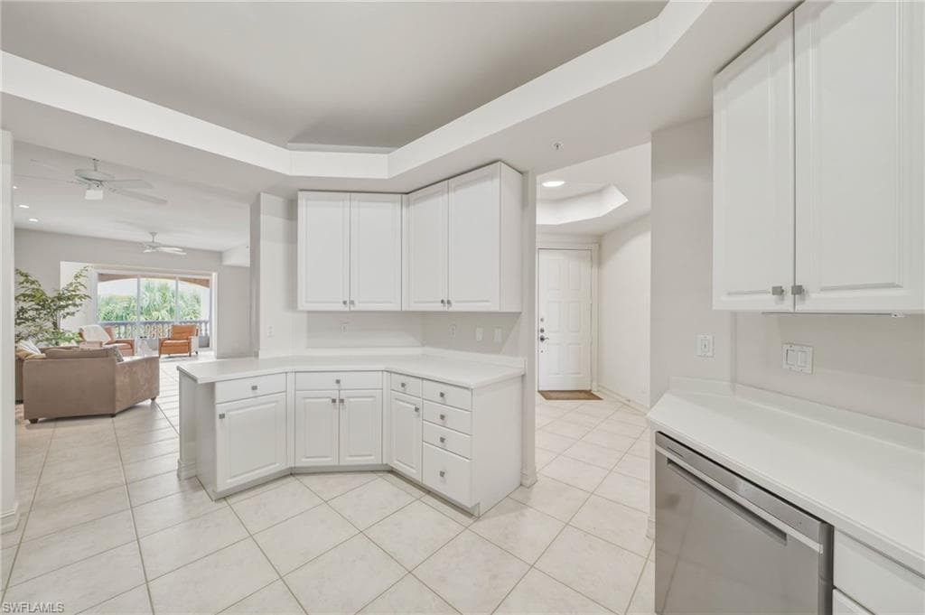1845 Les Chateaux BLVD 303-17