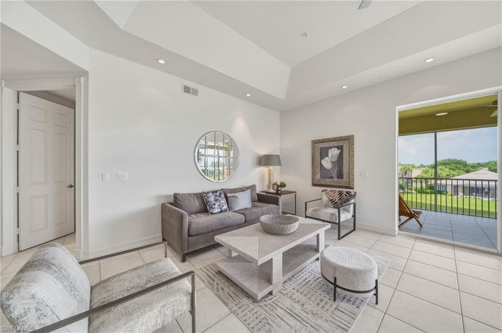 1845 Les Chateaux BLVD 303-12
