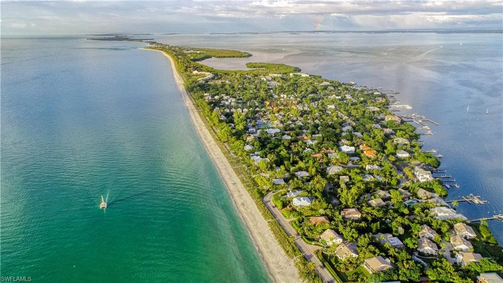 15411 Captiva DR 3B-21