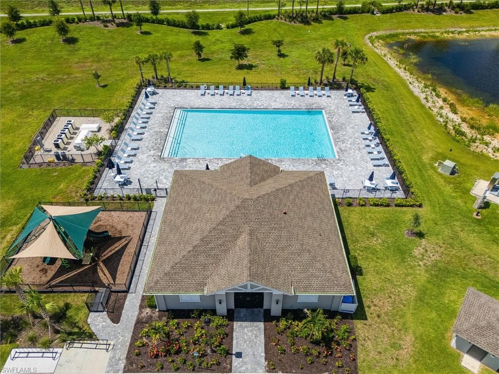 12075 Savanna Lakes BLVD-38
