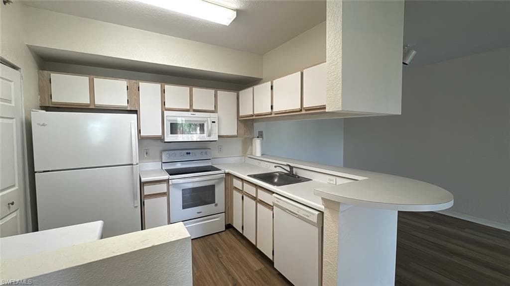 6400 Aragon WAY 303-4