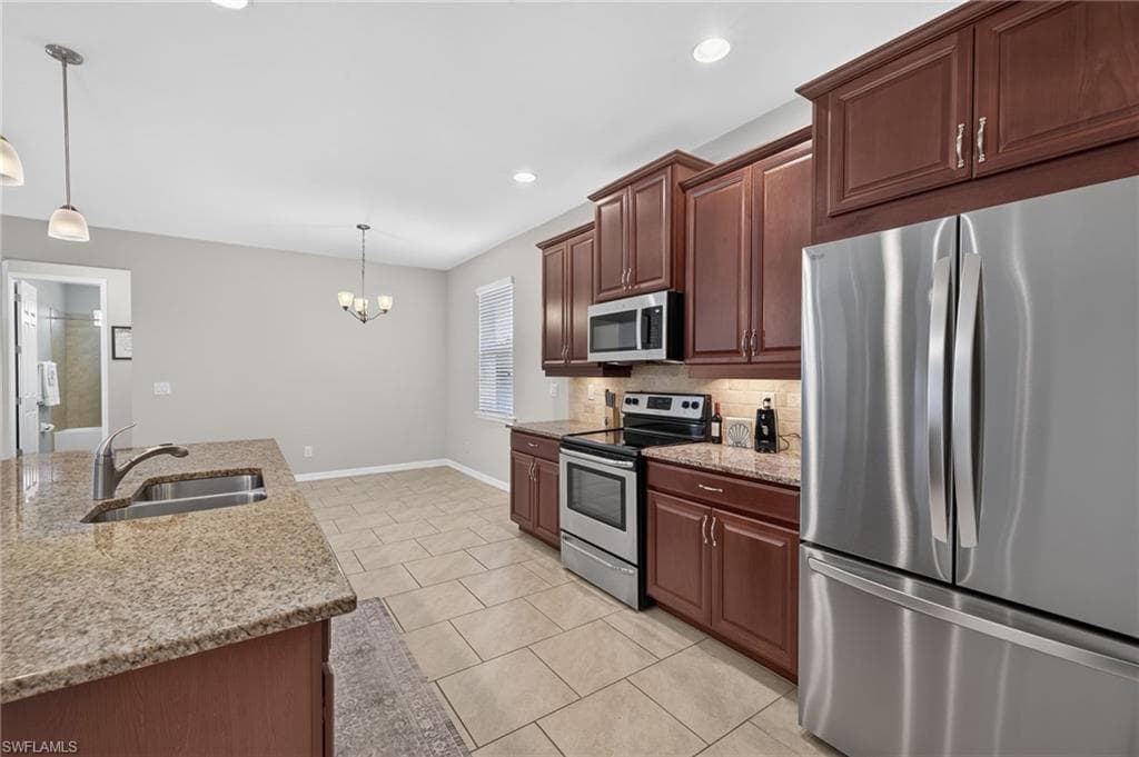 3000 Sunset Pointe CIR-7