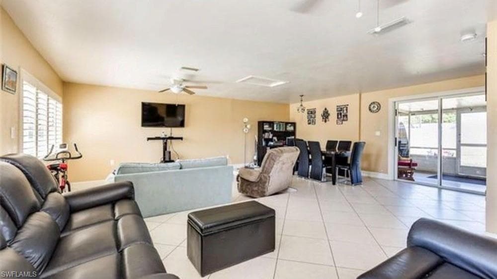 5325 23rd PL SW-7